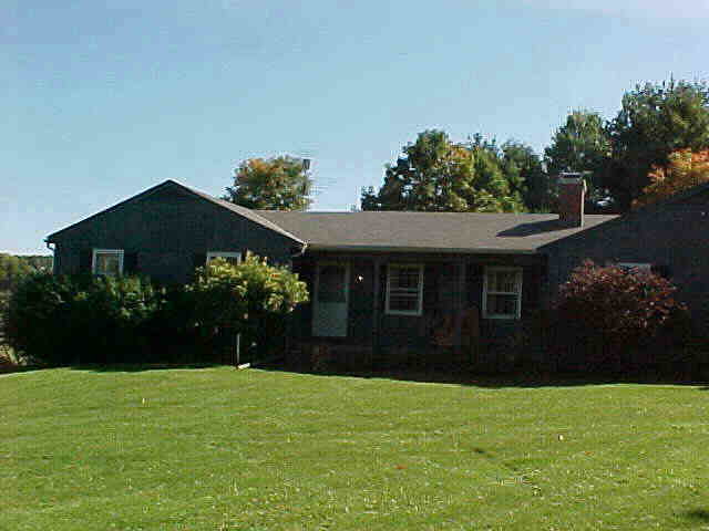 Building photograph for 218 INDIAN MOUNTAIN ROAD